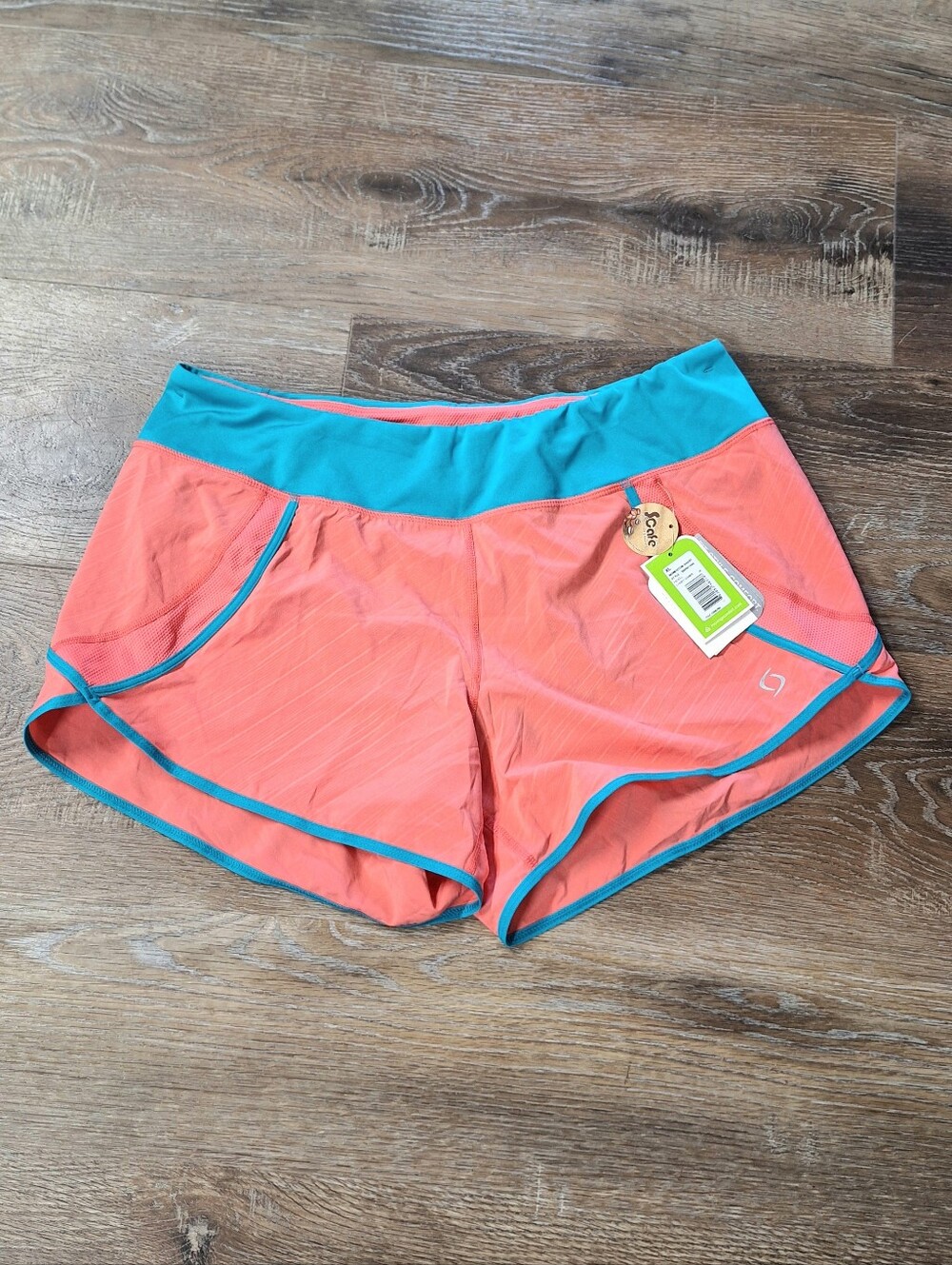 Momentum Fiesta Lucky Stripe UV Protection Athletic Short-Retired-XL, NWT